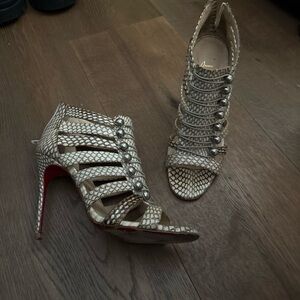 Christian LOUBOUTIN ~ snakeskin Roccia Gladiator sandal ~ EU:40 *AUTHENTIC